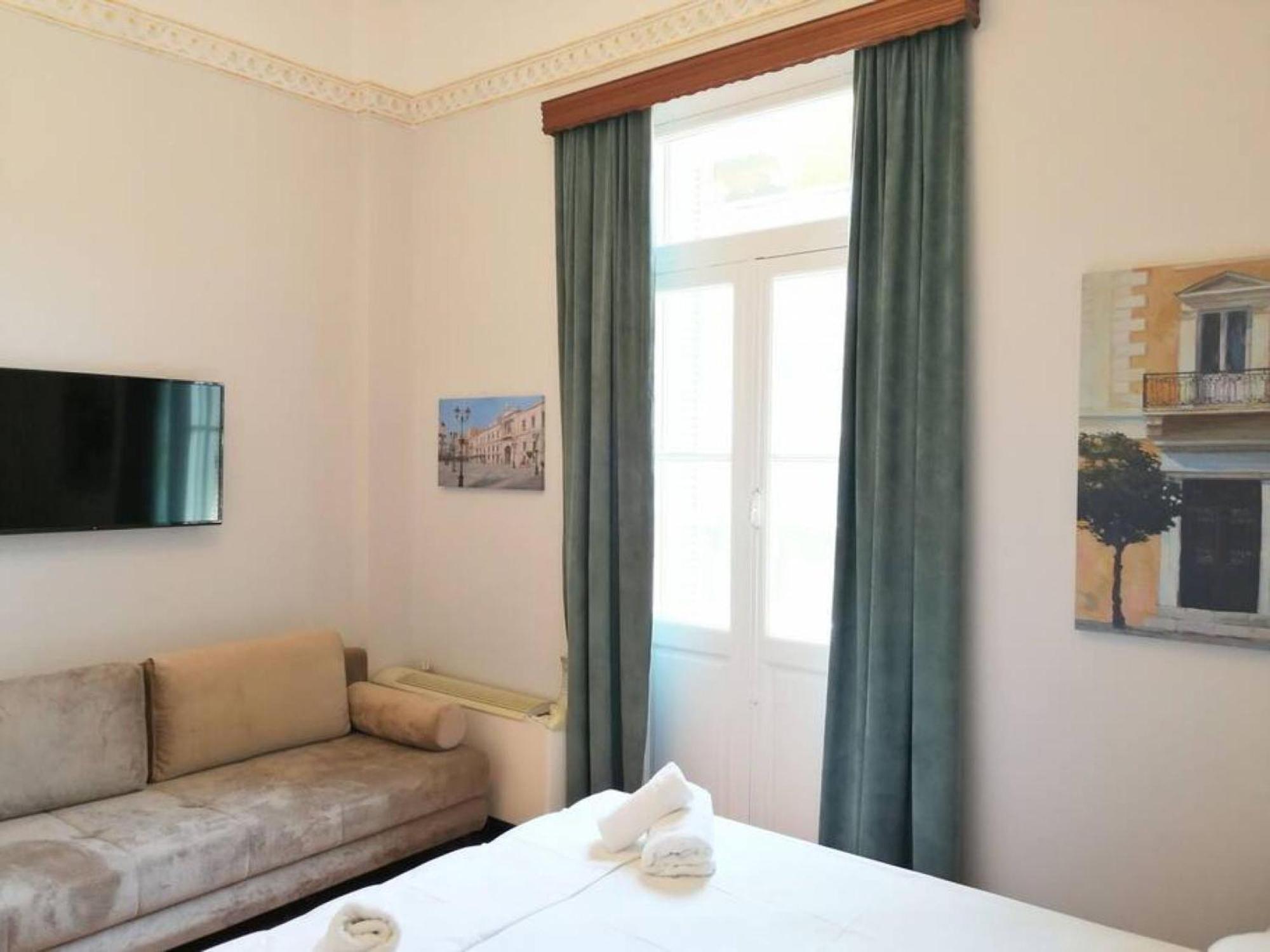 Elegant Under The Acropolis Апартаменты